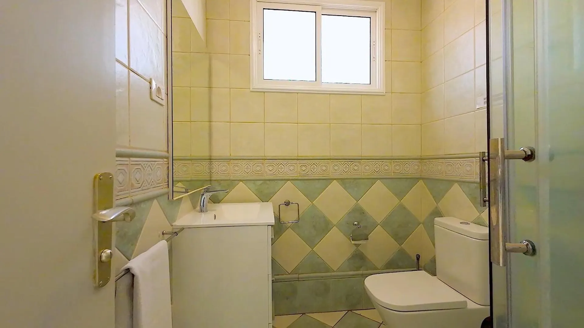 Detached Villa, Private Pool Only 10 Minutes Los Cristianos Valle de San Lorenzo Villa